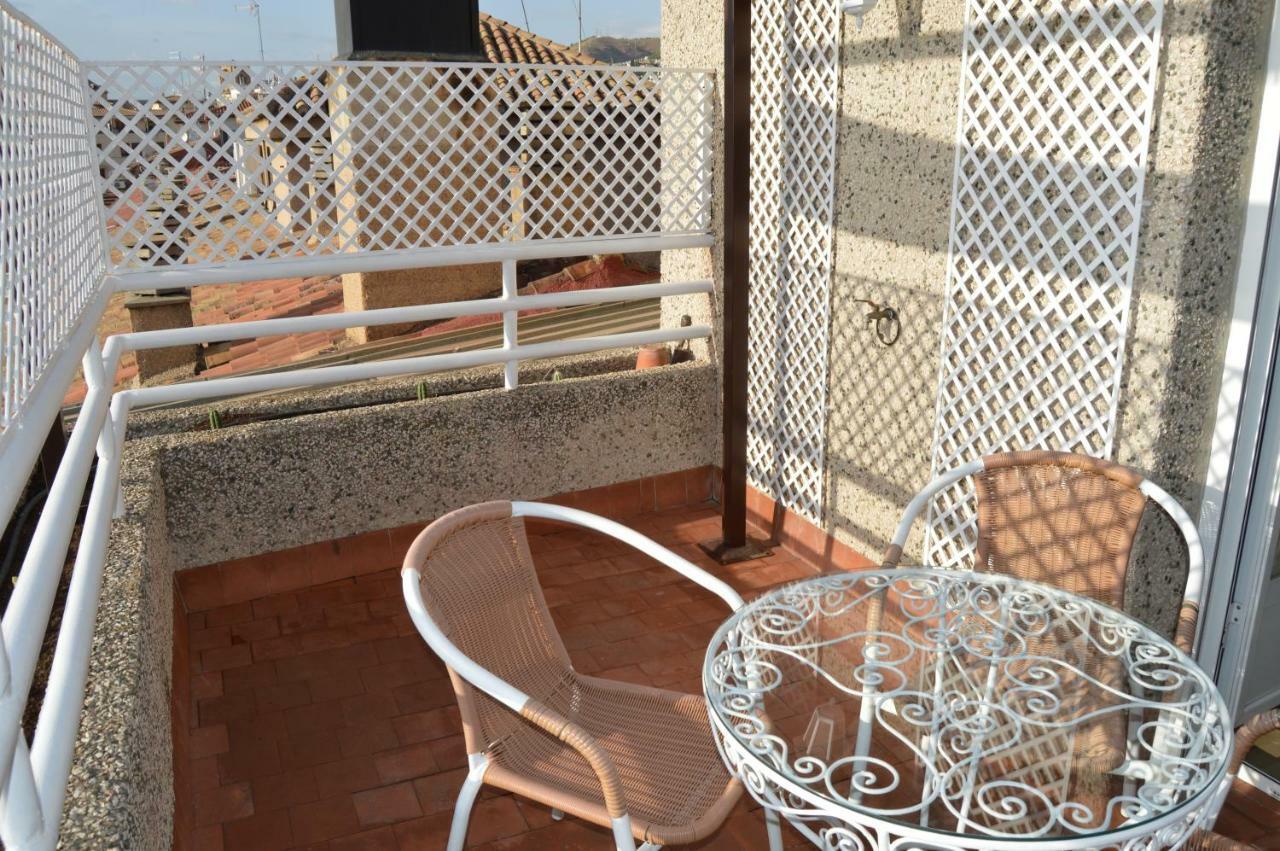 Apartamento Aben Humeya Granada Ngoại thất bức ảnh